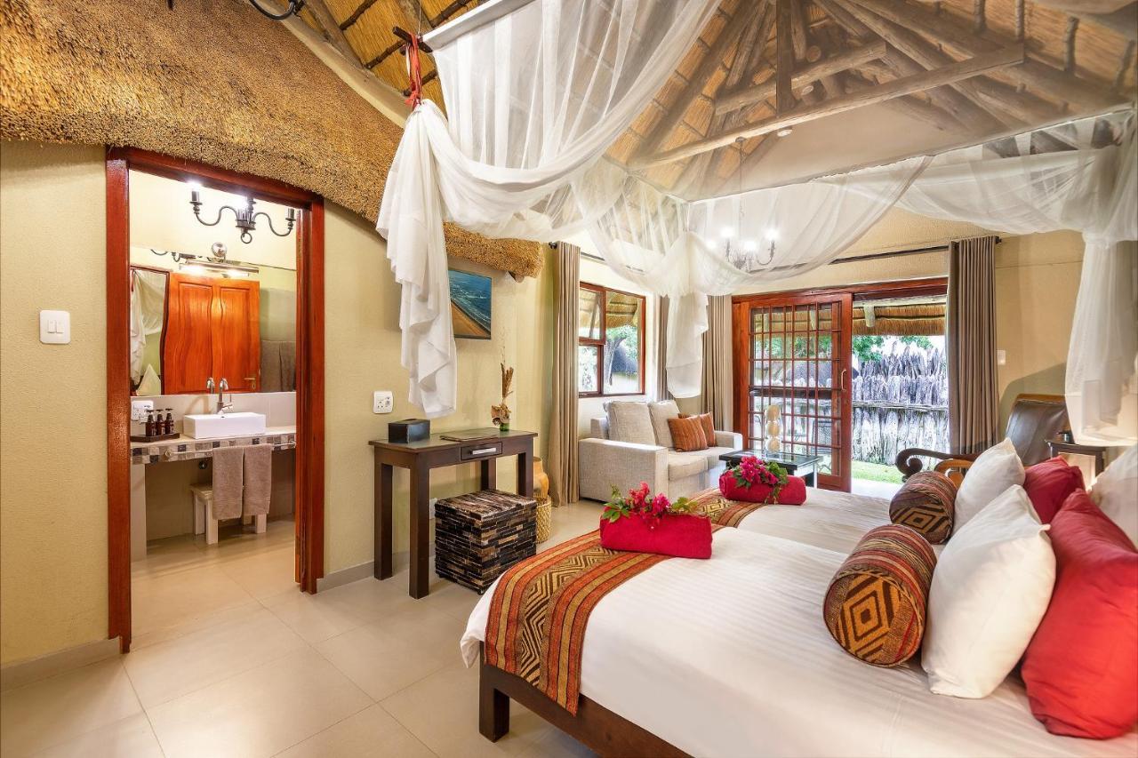 Frans Indongo Lodge โอชิวารองโก ภายนอก รูปภาพ