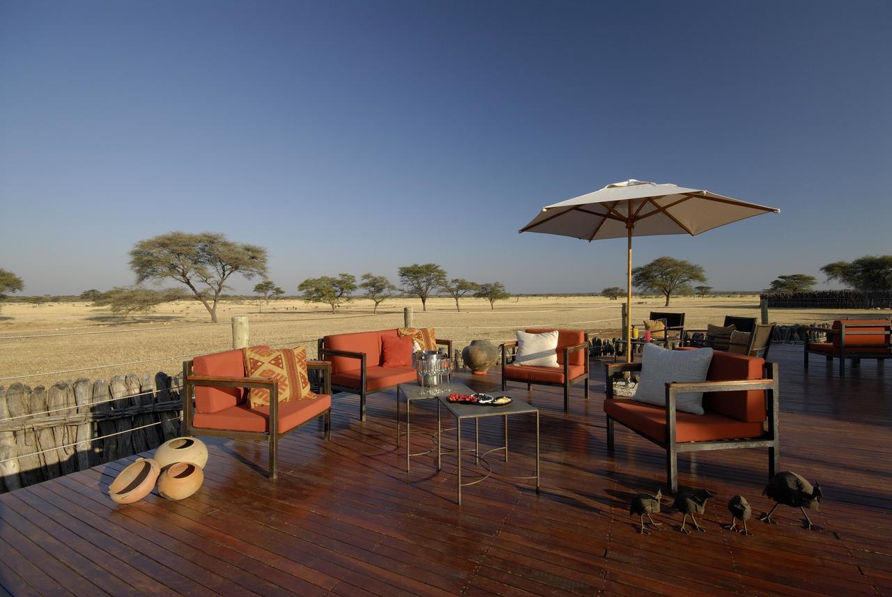 Frans Indongo Lodge โอชิวารองโก ภายนอก รูปภาพ