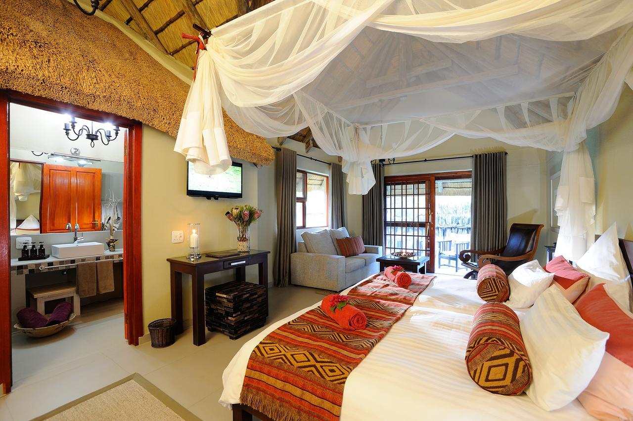 Frans Indongo Lodge โอชิวารองโก ภายนอก รูปภาพ
